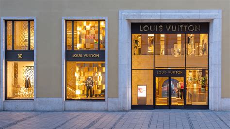 louis vuitton residenzpost|louis vuitton munichen germany.